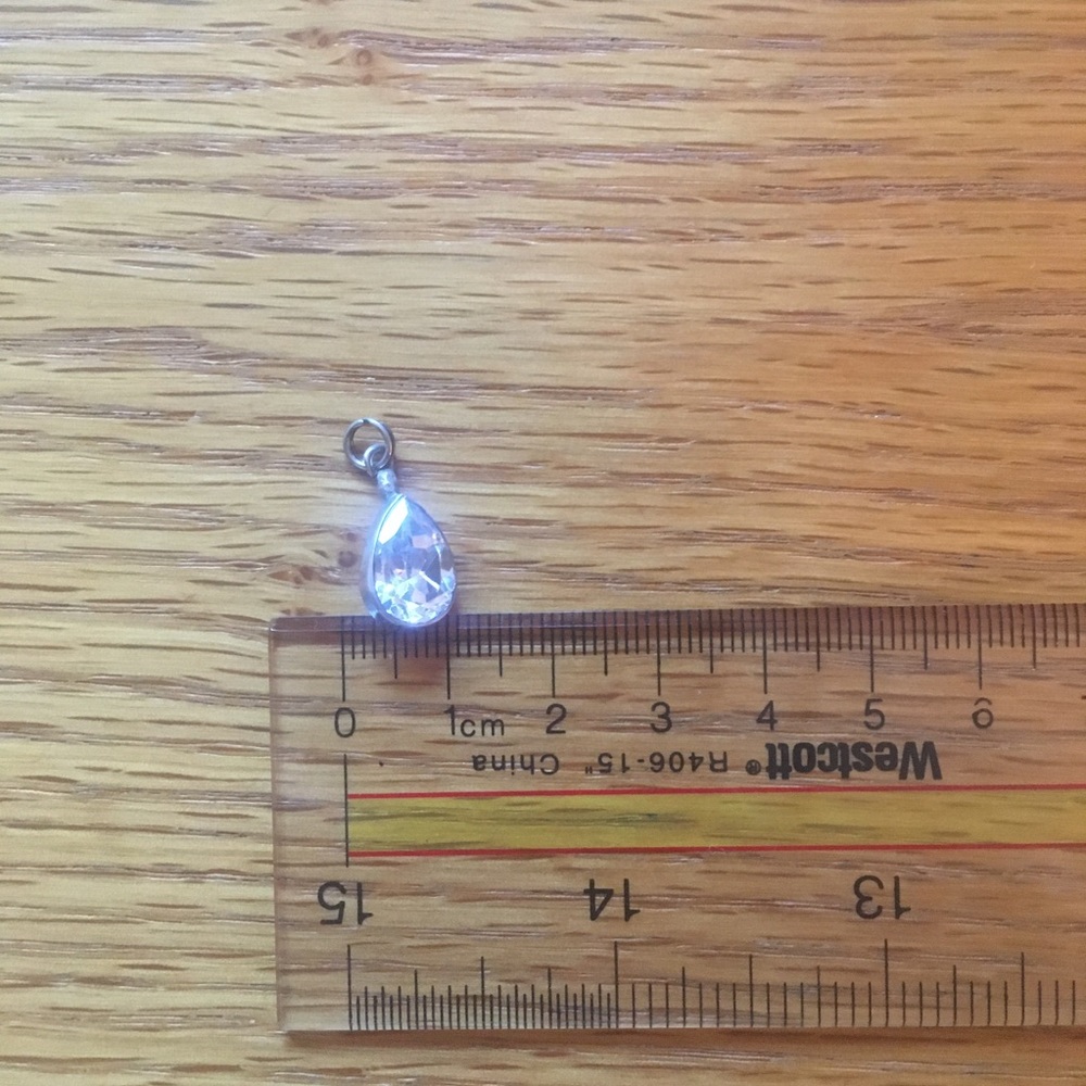 Pear Pendant - Picture 3 of 5